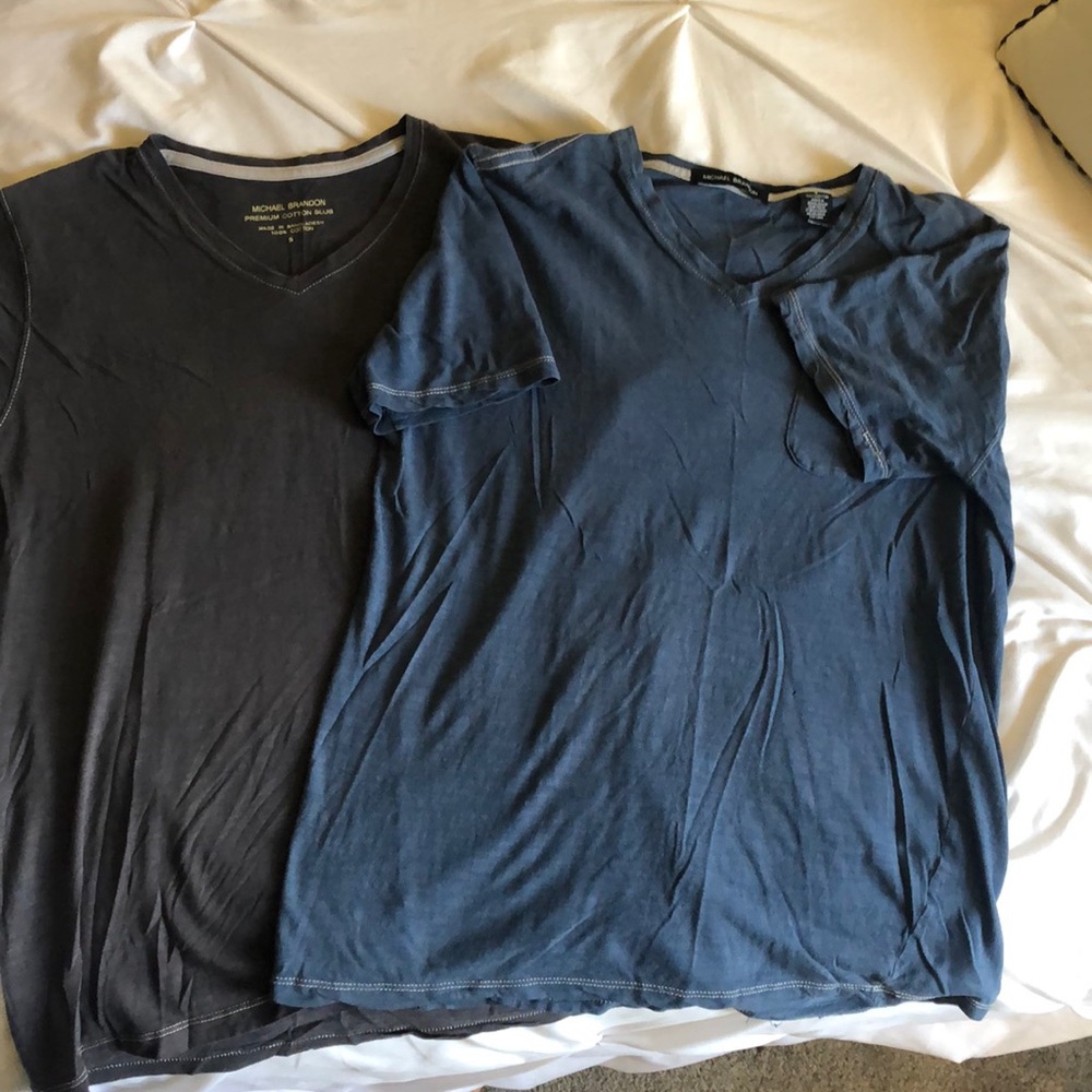 Men’s vneck t shirts